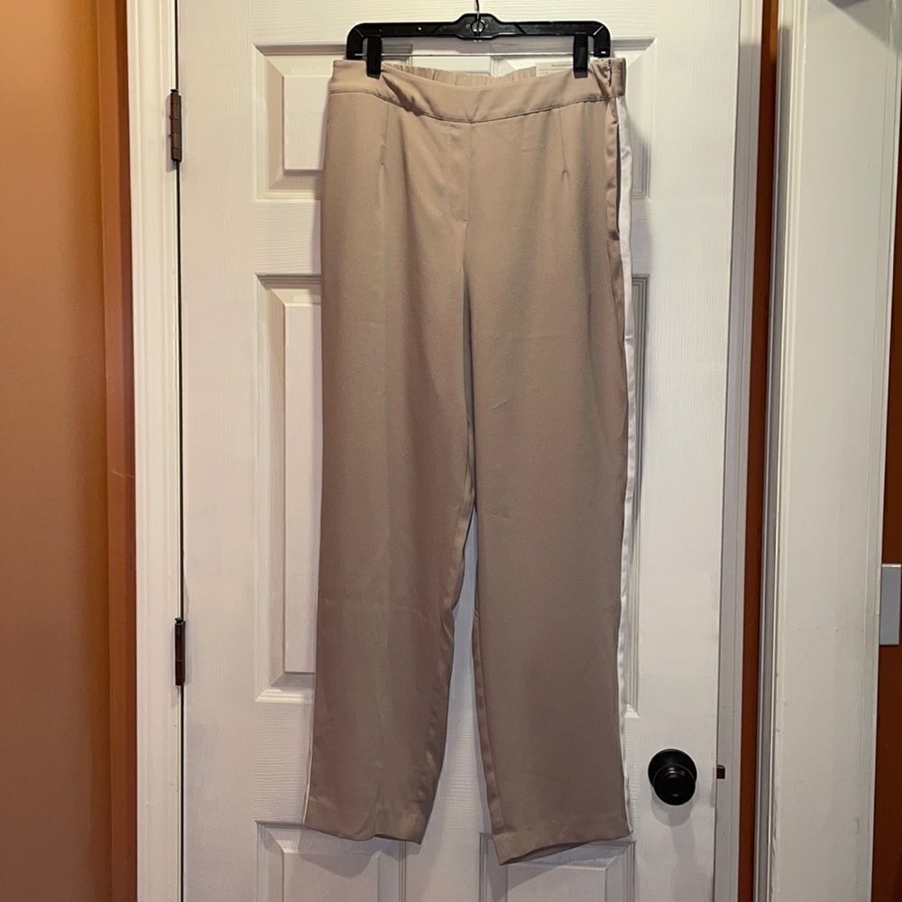 Soft Surroundings Straight Leg Tan Dress pants
